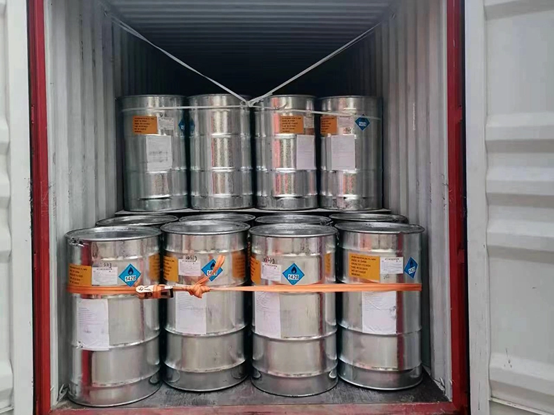 Anhydrous 99.50% Glacial Acetic Acid picture3